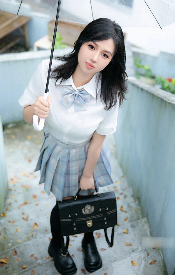 秀人女神金小依和她的长颈鹿无圣光私购流出