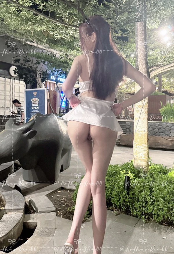 极品露出系福利姬@RenXing 尺度私拍合集3